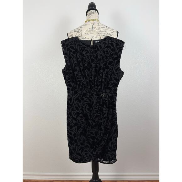 B27 The Kooples Burnout Velvet Mini Dress Womens 1 US 4 Floral Parisian Chic - Picture 4 of 14